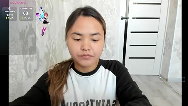 Snapshot of saika_blush chatting on 10-31-25, 03:51 saika blush online show from 10-31-25, 03:51