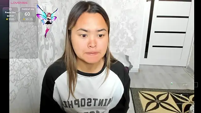 Snapshot of saika_blush chatting on 11-06-25, 04:02 saika blush online show from 11-06-25, 04:02