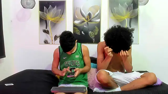 Violet Dream2 online show from 03-12-26, 08:20