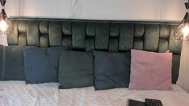 Bellarohs online show from 03-26-26, 07:41