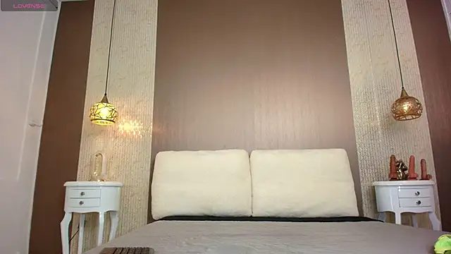 Snapshot of Tiifany_Baker chatting on 11-07-25, 07:47 Tiifany Baker online show from 11-07-25, 07:47