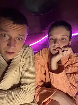 FoxStudioSex online show from 10-31-25, 04:41