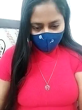 Snapshot of Shy_Peehu chatting on 02-14-26, 07:10 Shy Peehu online show from 02-14-26, 07:10