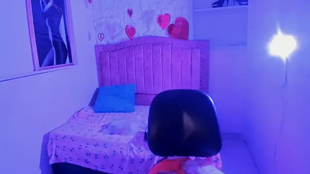 candela ruiz online show from 09-12-25, 04:51