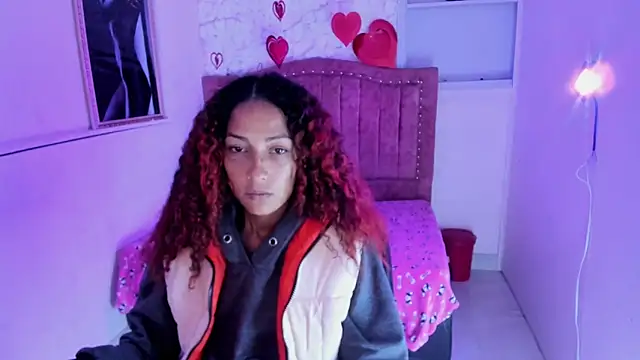 candela ruiz online show from 09-17-25, 06:09