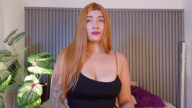 Snapshot of Celeste_Presstigge chatting on 10-19-25, 04:51 Celeste Presstigge online show from 10-19-25, 04:51