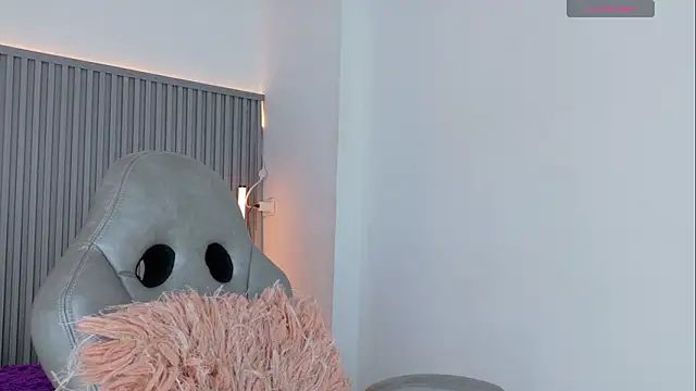 Celeste Presstigge online show from 02-20-26, 10:10