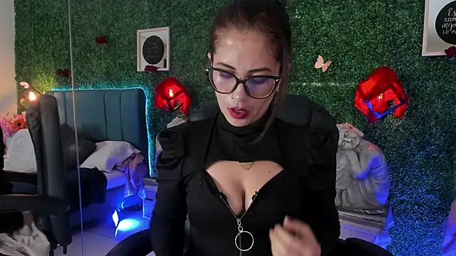 Linagh  online show from 03-31-26, 01:11