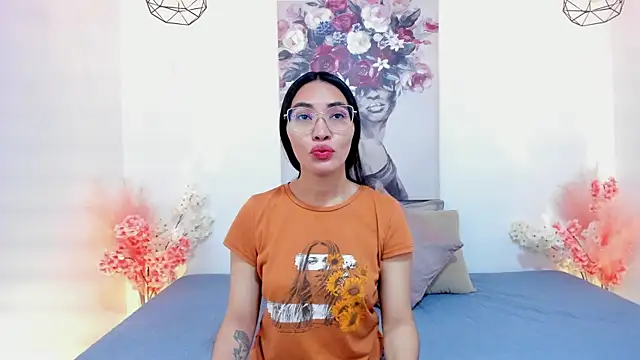 Snapshot of lucyy_liiuu chatting on 11-04-25, 01:10 lucyy liiuu online show from 11-04-25, 01:10