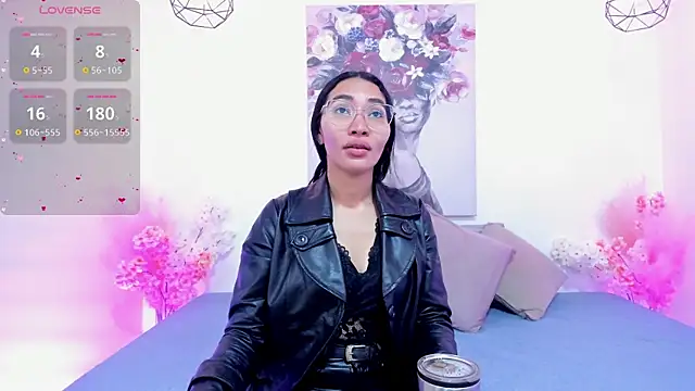 Snapshot of lucyy_liiuu chatting on 11-07-25, 01:11 lucyy liiuu online show from 11-07-25, 01:11