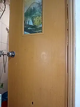 Snapshot of Thuylinh86 chatting on 09-10-25, 05:29 Thuylinh86 online show from 09-10-25, 05:29