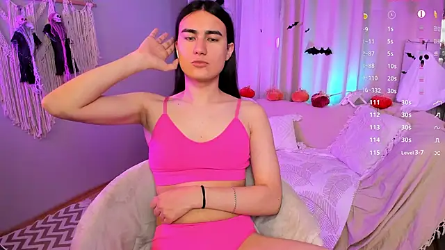 Snapshot of HeyAlena chatting on 10-26-25, 08:09 HeyAlena online show from 10-26-25, 08:09