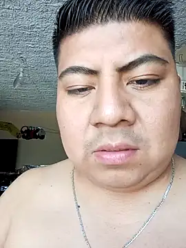 Snapshot of mexosito27 chatting on 11-20-25, 09:36 mexosito27 online show from 11-20-25, 09:36