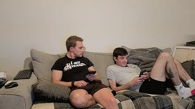 Snapshot of Drakerileyxxx chatting on 03-15-26, 11:55 Drakerileyxxx online show from 03-15-26, 11:55