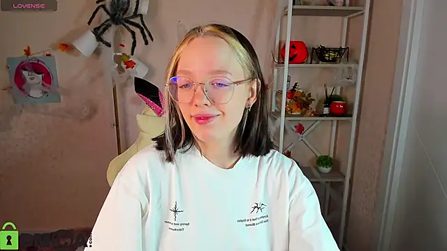 R0cket bunny online show from 11-07-25, 01:05