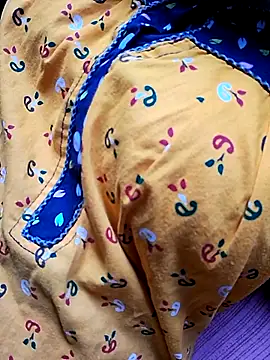 Snapshot of Mon-Shot9 chatting on 09-23-25, 11:13 Mon-Shot9 online show from 09-23-25, 11:13