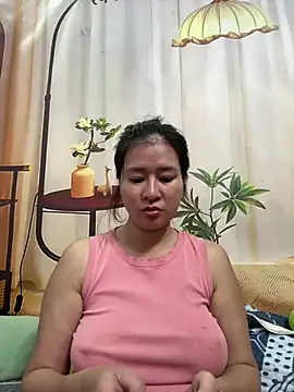 Snapshot of Boyd98 chatting on 04-02-26, 05:16 Boyd98 online show from 04-02-26, 05:16