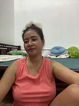 Snapshot of Boyd98 chatting on 05-20-26, 11:38 Boyd98 online show from 05-20-26, 11:38