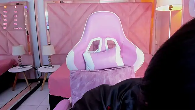 anyjones  online show from 11-06-25, 04:24