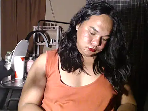 Snapshot of roseluv_hot chatting on 02-14-26, 01:41 roseluv hot online show from 02-14-26, 01:41