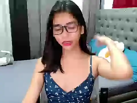 Snapshot of kitelpery_03 chatting on 03-19-26, 02:43 kitelpery 03 online show from 03-19-26, 02:43