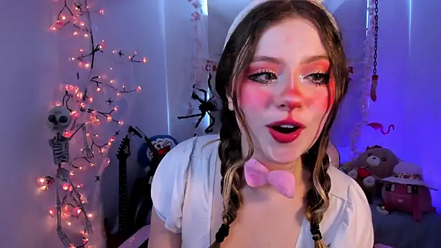 Lil bela online show from 10-01-25, 12:11