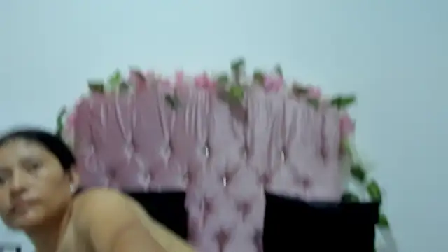 ivy moon05 online show from 11-08-25, 04:40