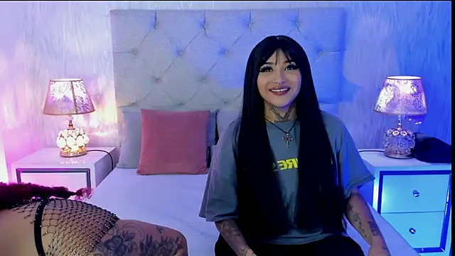 Pamelamiler   online show from 04-18-26, 01:37