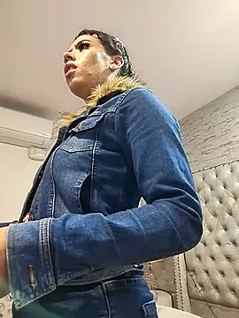 Pamelamiler   online show from 05-09-26, 11:48