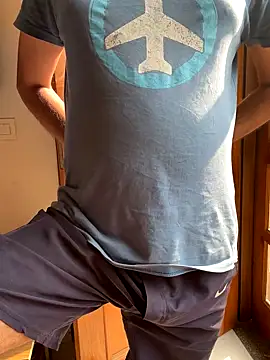 Snapshot of Sid_____123 chatting on 11-20-25, 04:56 Sid 123 online show from 11-20-25, 04:56