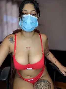 Snapshot of Saza_lklx chatting on 02-26-26, 10:25 Saza lklx online show from 02-26-26, 10:25