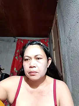 Everleigh mom online show from 10-01-25, 05:35