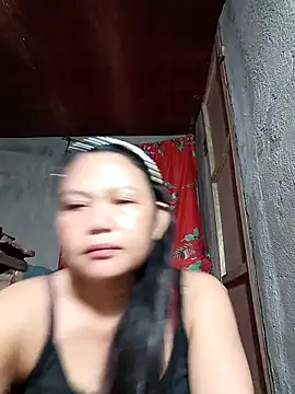 Everleigh mom online show from 10-01-25, 07:53