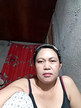 Everleigh mom online show from 10-02-25, 10:44