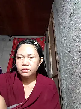 Everleigh mom online show from 10-05-25, 08:29