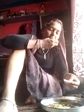 Snapshot of Hot_yasha chatting on 09-12-25, 09:09 Hot yasha online show from 09-12-25, 09:09