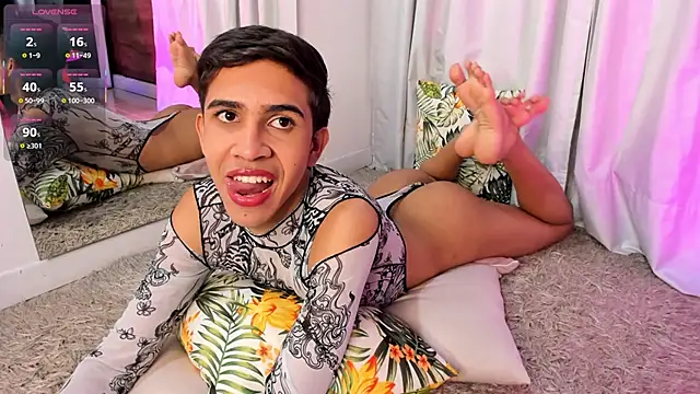 JoshuaSanzz online show from 11-20-25, 04:34