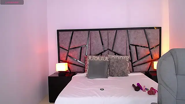 Snapshot of JeinnoveMontenegr0 chatting on 11-25-25, 11:54 JeinnoveMontenegr0 online show from 11-25-25, 11:54