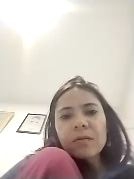 Cami Konor online show from 10-20-25, 03:40