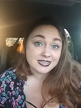 BrokenWife online show from 10-13-25, 06:35