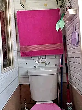 Snapshot of TranSexualJade95 chatting on 10-20-25, 08:20 TranSexualJade95 online show from 10-20-25, 08:20