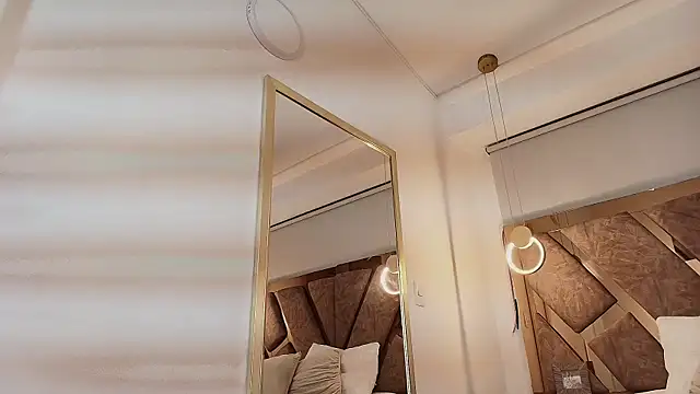 zarah andrew   online show from 09-15-25, 12:16