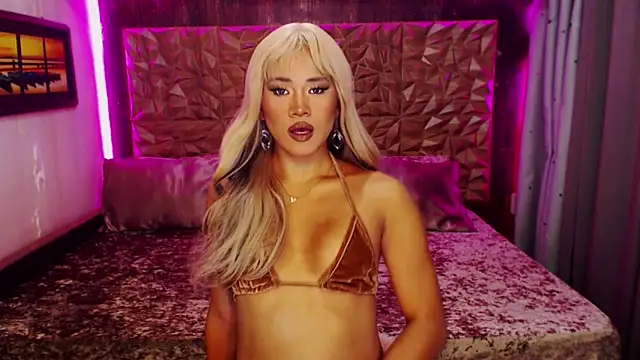 Snapshot of YllanaAltheaXxX chatting on 11-18-25, 06:18 YllanaAltheaXxX online show from 11-18-25, 06:18