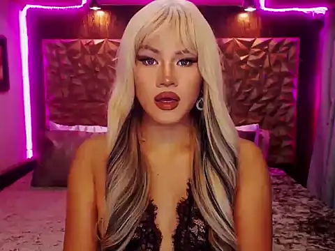 Snapshot of YllanaAltheaXxX chatting on 11-29-25, 02:53 YllanaAltheaXxX online show from 11-29-25, 02:53