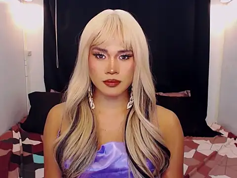 YllanaAltheaXxX online show from 01-17-26, 05:27