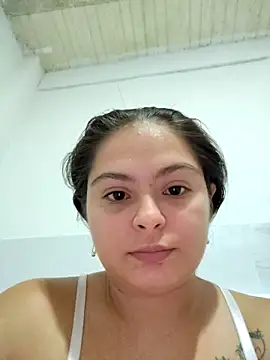 Snapshot of yatzuriperrita chatting on 02-17-26, 08:15 yatzuriperrita online show from 02-17-26, 08:15