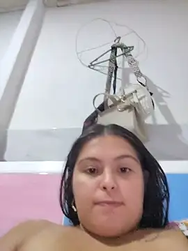 Snapshot of yatzuriperrita chatting on 06-22-26, 07:33 yatzuriperrita online show from 06-22-26, 07:33