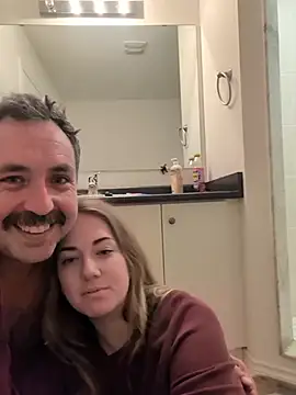 Snapshot of cloudymatt chatting on 12-16-25, 03:00 cloudymatt online show from 12-16-25, 03:00