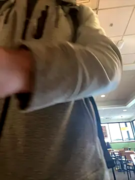 Snapshot of thejohnryancollection chatting on 09-24-25, 06:55 thejohnryancollection online show from 09-24-25, 06:55