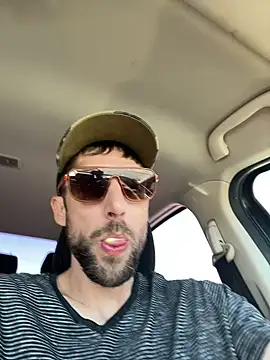 Snapshot of thejohnryancollection chatting on 11-03-25, 06:09 thejohnryancollection online show from 11-03-25, 06:09